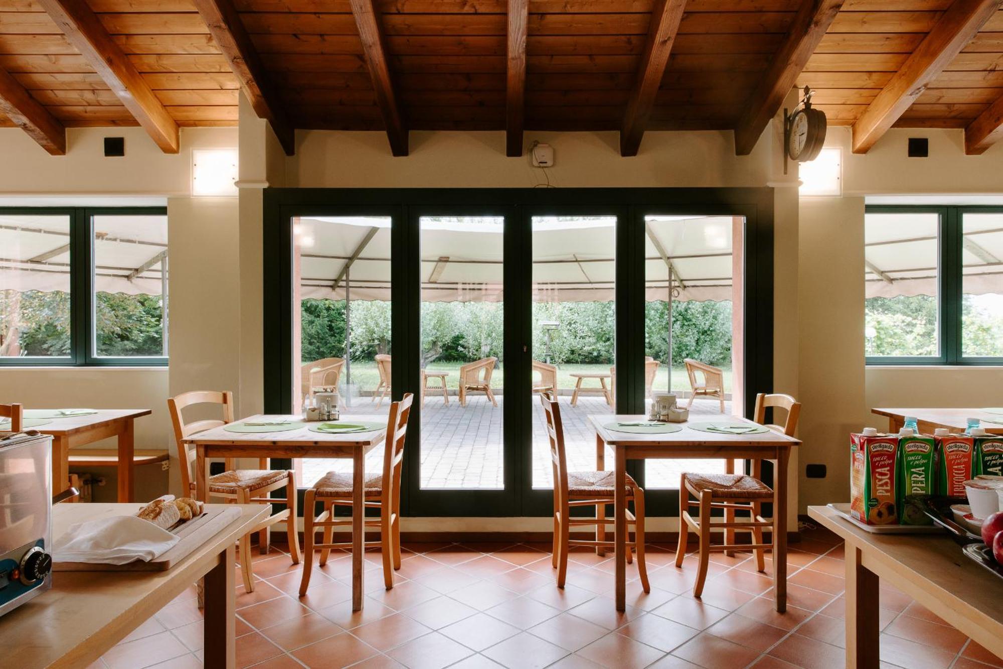 Country House Santa Maria Maddalena Budrio  Bagian luar foto