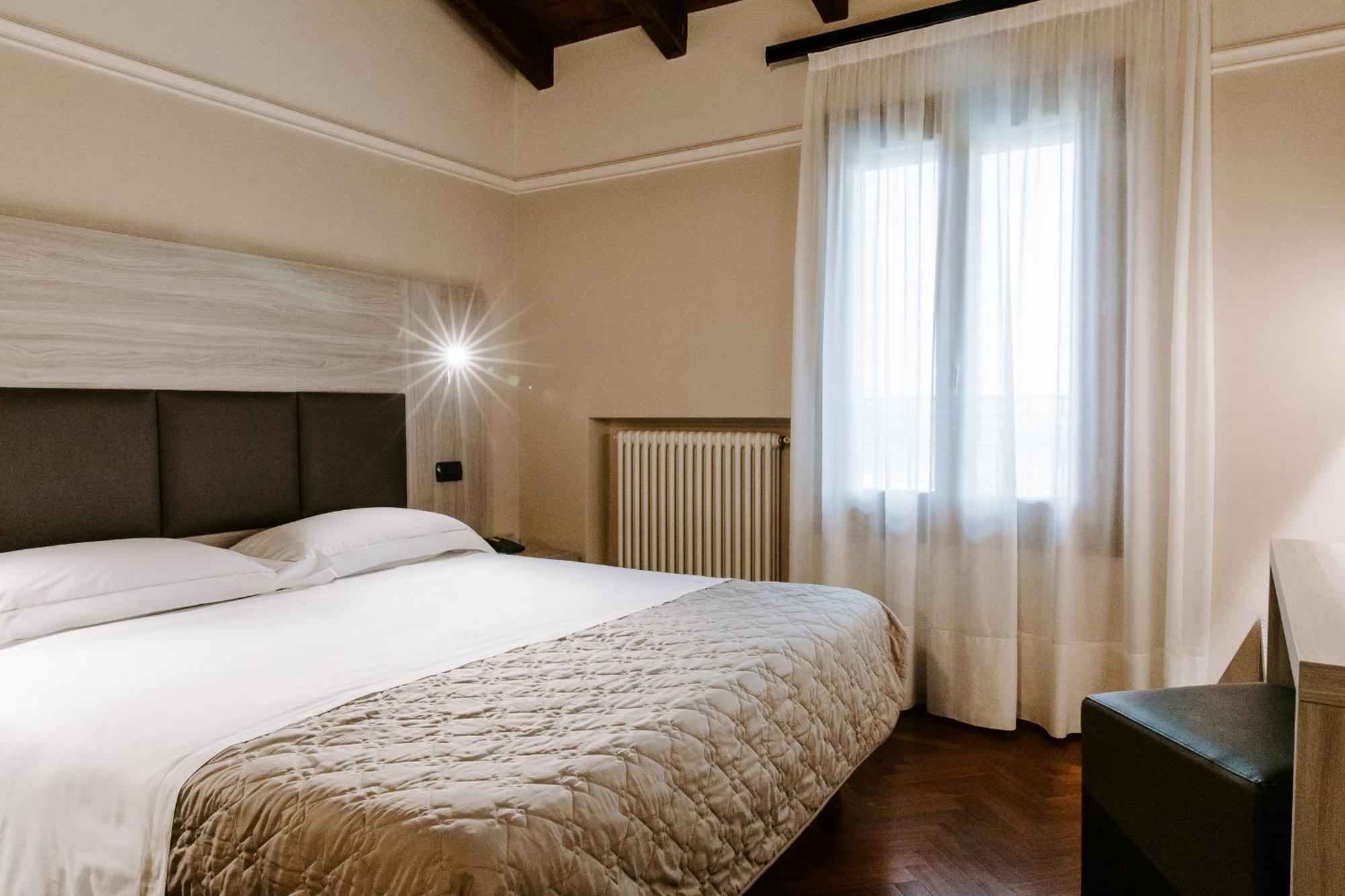Country House Santa Maria Maddalena Budrio  Bagian luar foto