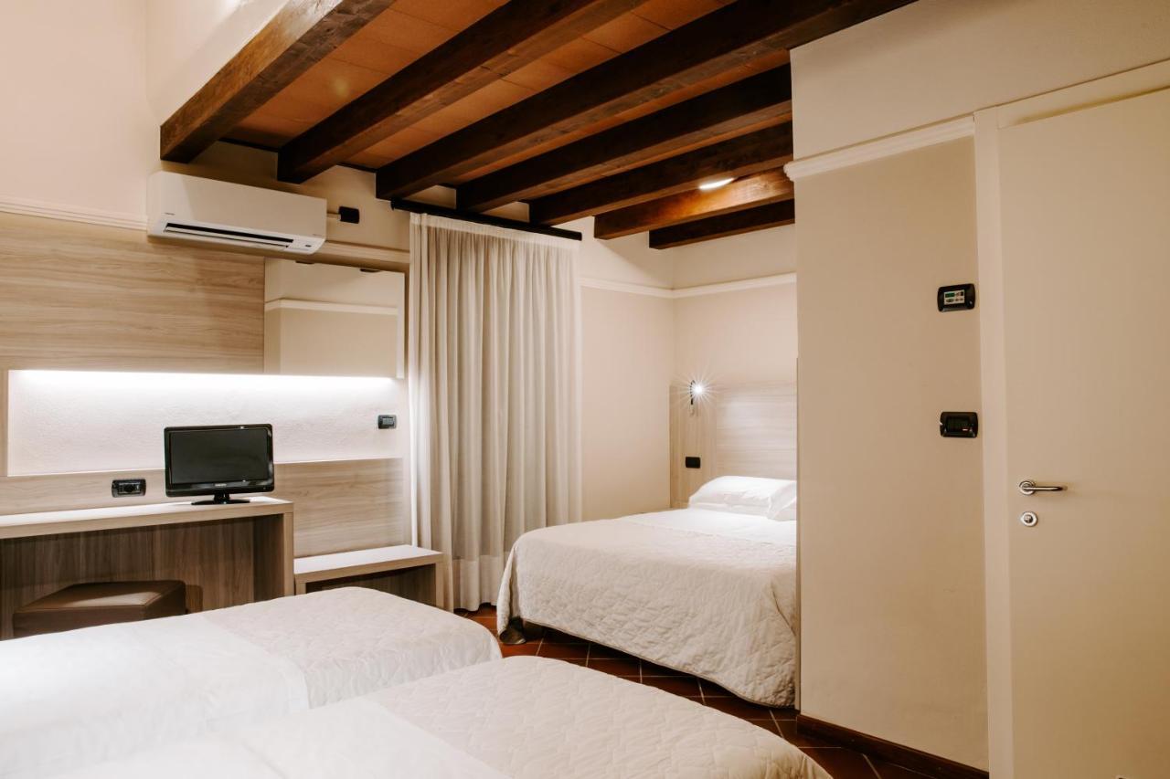 Country House Santa Maria Maddalena Budrio  Bagian luar foto
