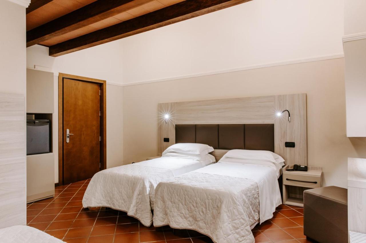 Country House Santa Maria Maddalena Budrio  Bagian luar foto