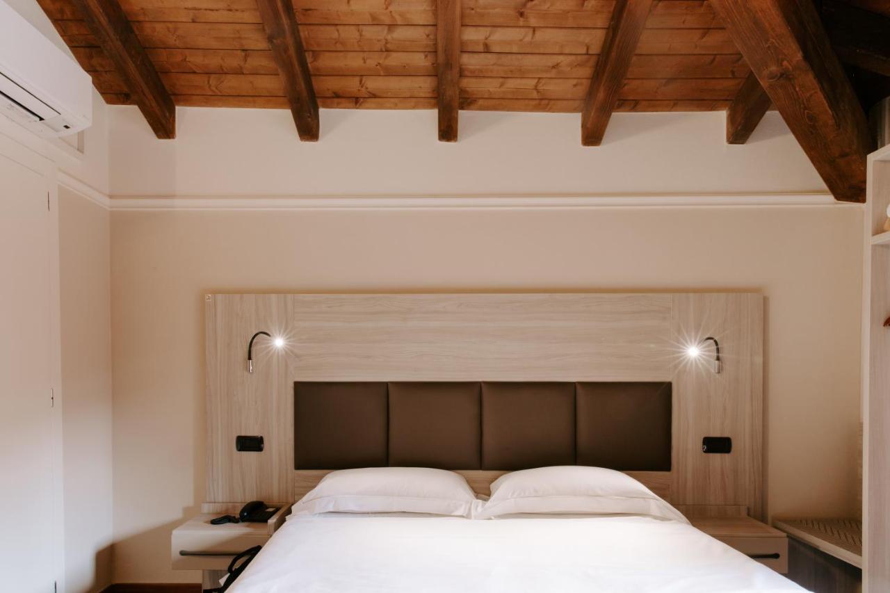 Country House Santa Maria Maddalena Budrio  Bagian luar foto
